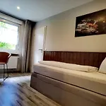 - Erfurt 3* Wandersleben
