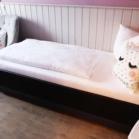 - Erfurt 3* Wandersleben