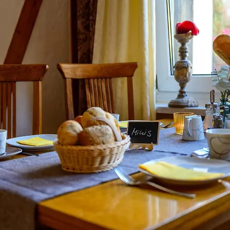 - Erfurt Hotel 3*